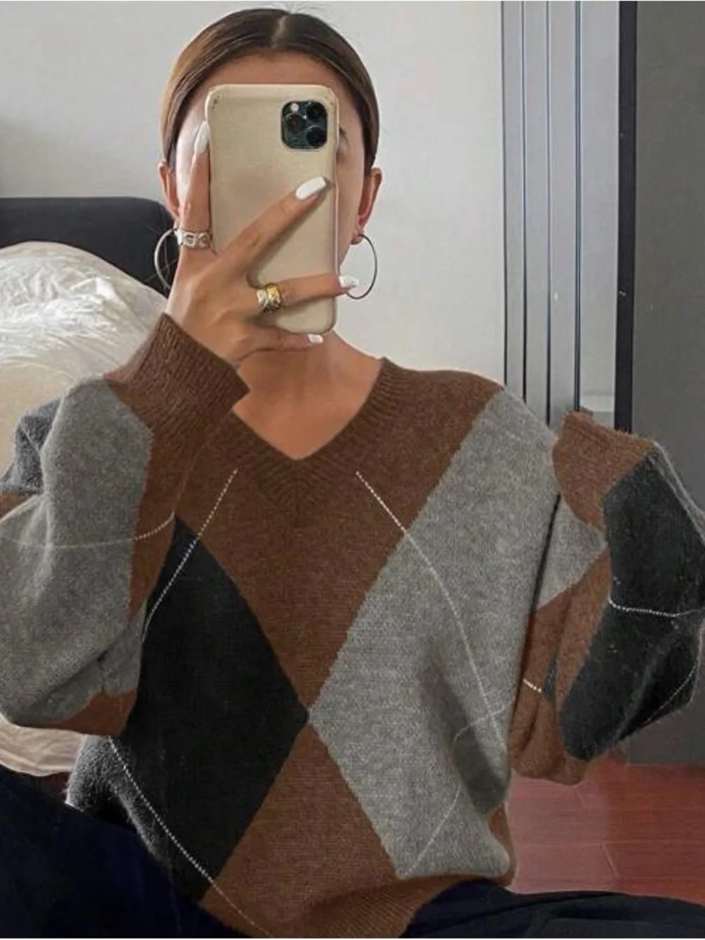Brown & Gray Argyle V-Neck Sweater - Picture 5 of 5